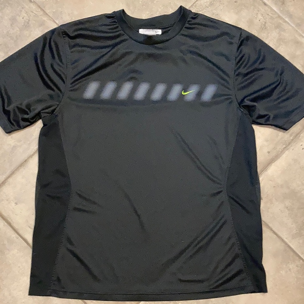 Nike men’s T-Shirt Black